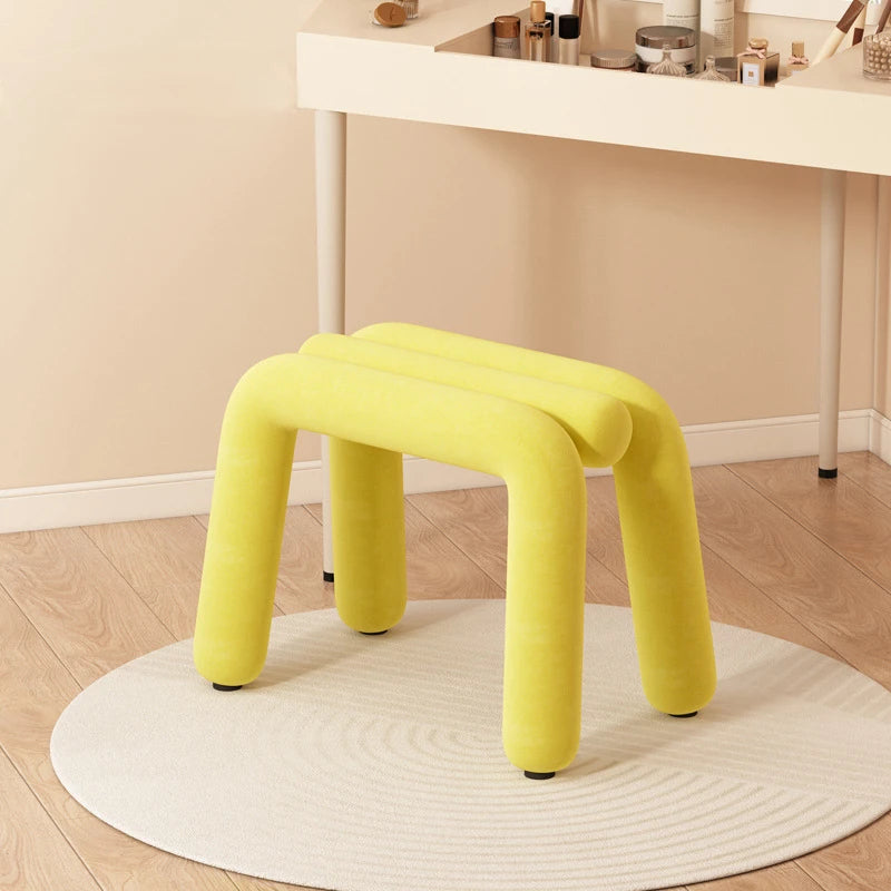 Tabouret de Coiffeuse Moderne – Style Influencer &  Design Élégant