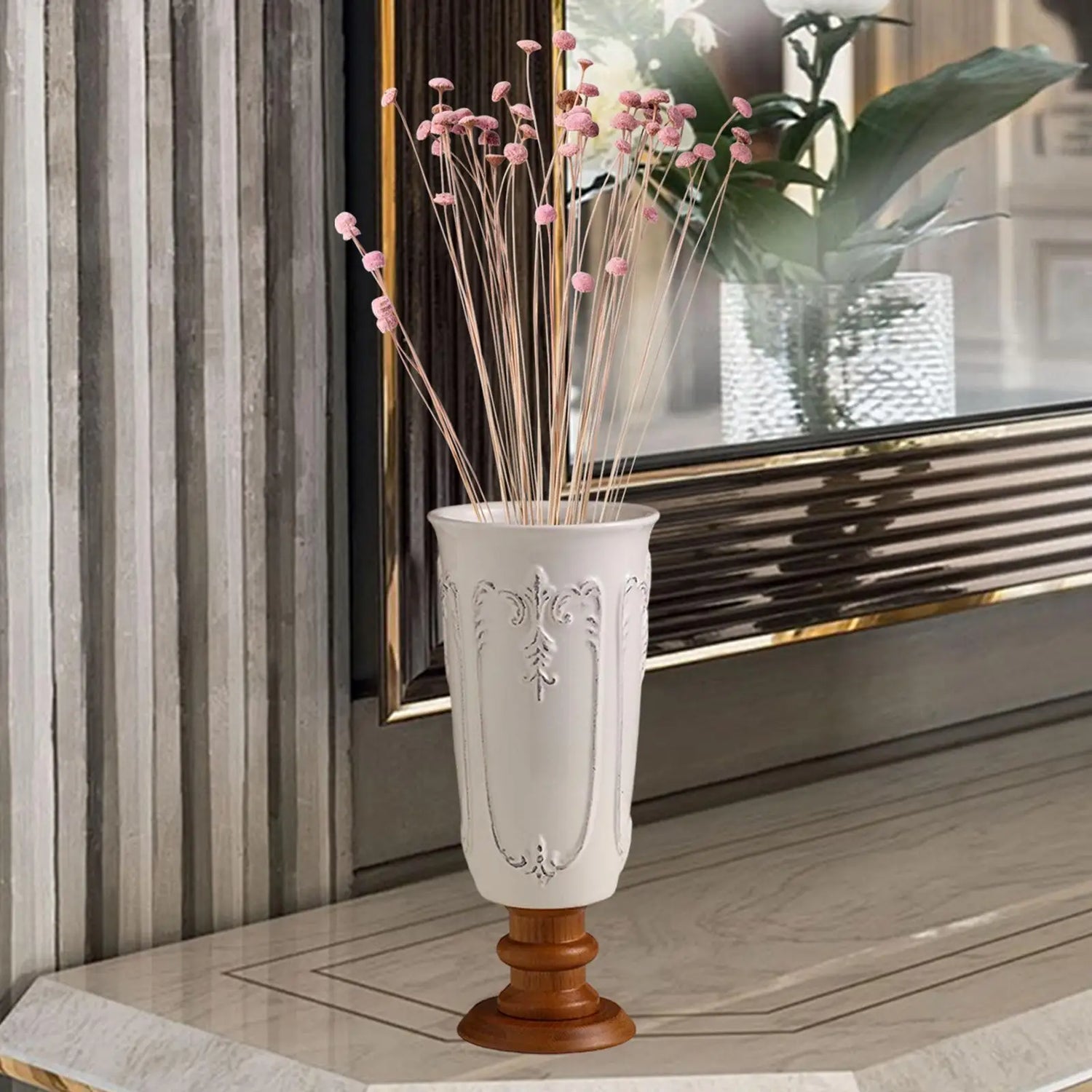 Vase Élancé Beige – Motifs Orientaux en Relief & Élégance Artisanale