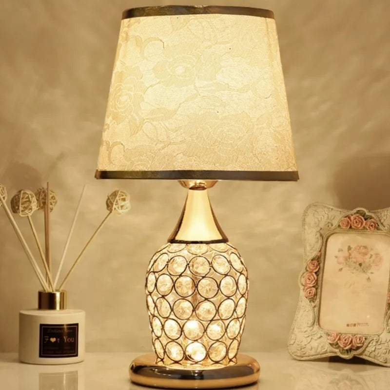 Lampe de Chevet en Cristal Style Européen – Design Moderne & Ambiance Romantique